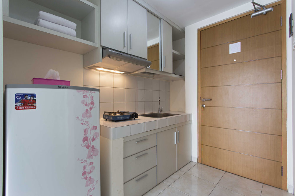 Reddoorz Apartment @ Margonda Residence Depok Bagian luar foto