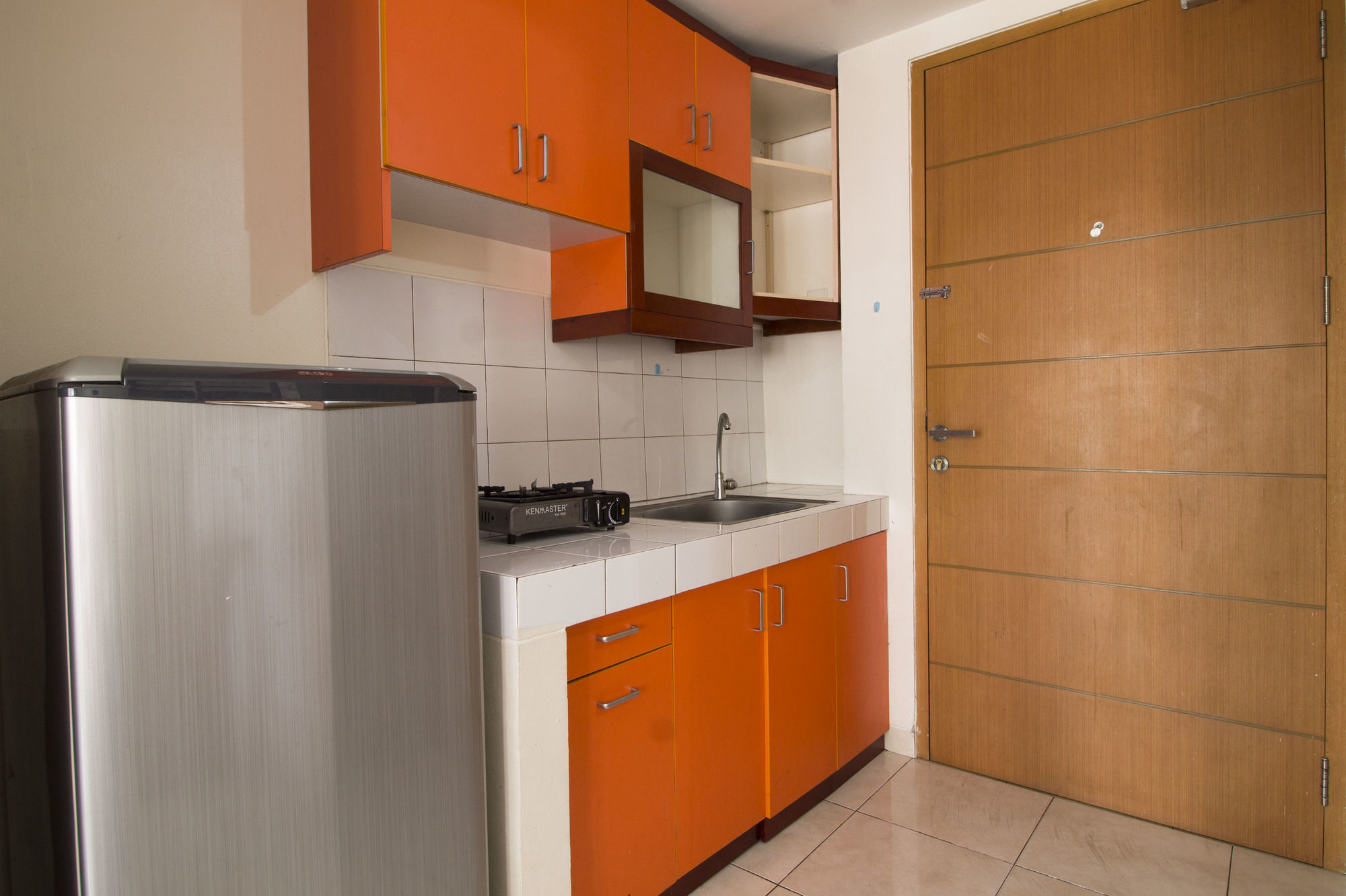 Reddoorz Apartment @ Margonda Residence Depok Bagian luar foto